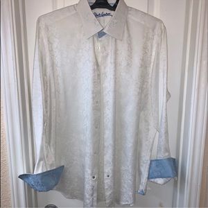 Beautiful Robert Graham white shirt size L in EUC